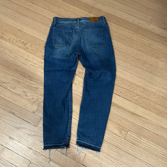 Lucky Brand Hayden Crop Jeans - Picture 3 of 3
